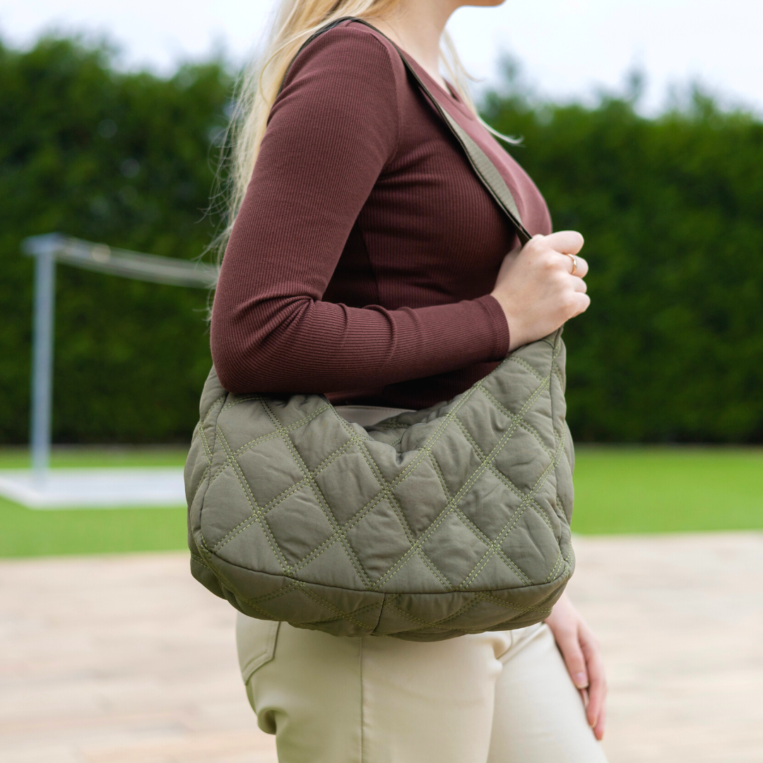 Melzano Quilted Puffer Bag