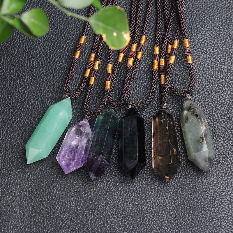 Lyra Amethyst Pendant – Natural and Healing Crystal Necklace for Inner Peace and Style