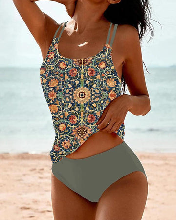 Lara Tankini – Moderne Tweedelige Badmode met Stijlvolle Print