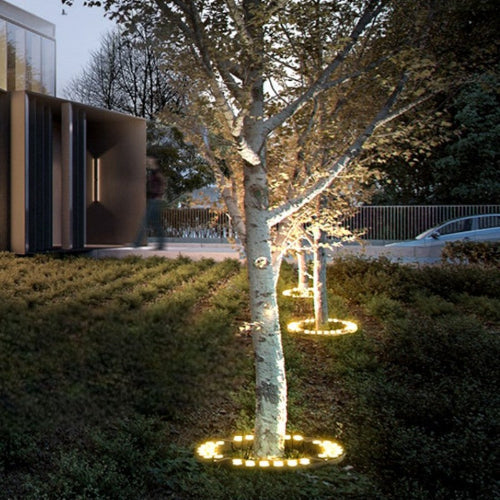 Llum exterior per a arbre