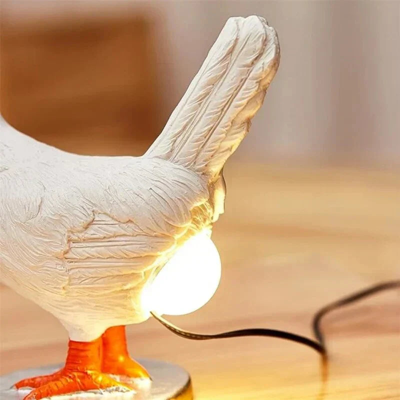 Lámpara de mesa de pollito ChickLite divertida - Iluminación ambiental adorable para cada hogar