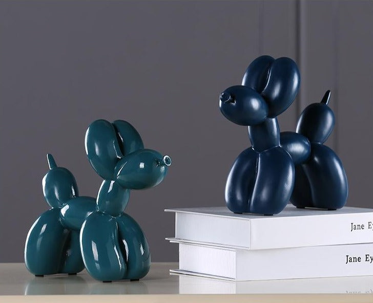 Playzura – Figura de gos globus de resina artística 20 cm, decoració moderna per a la llar