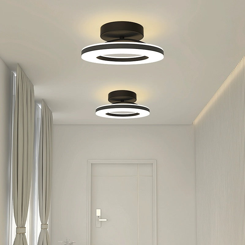 Aurion – Làmpada de sostre LED moderna – Disseny d'acer daurat per a passadís