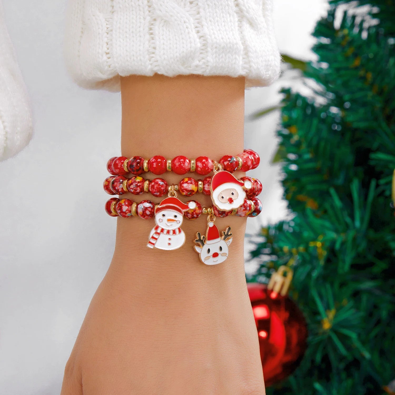 WinterMuse – Polseres de Nadal fetes a mà amb flocs de neu i arbres