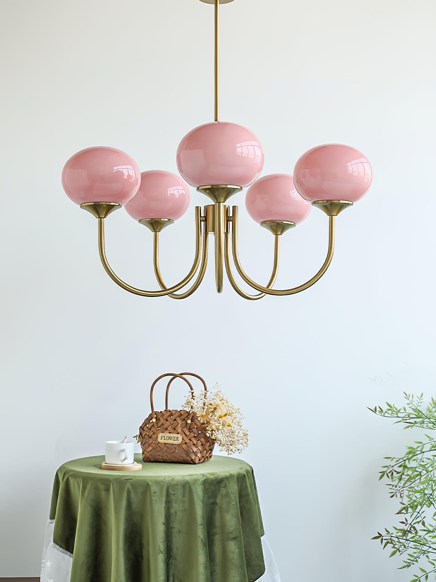 Lluminària de sostre Marshmallow | Llum de sostre daurada amb pantalles de vidre rosa