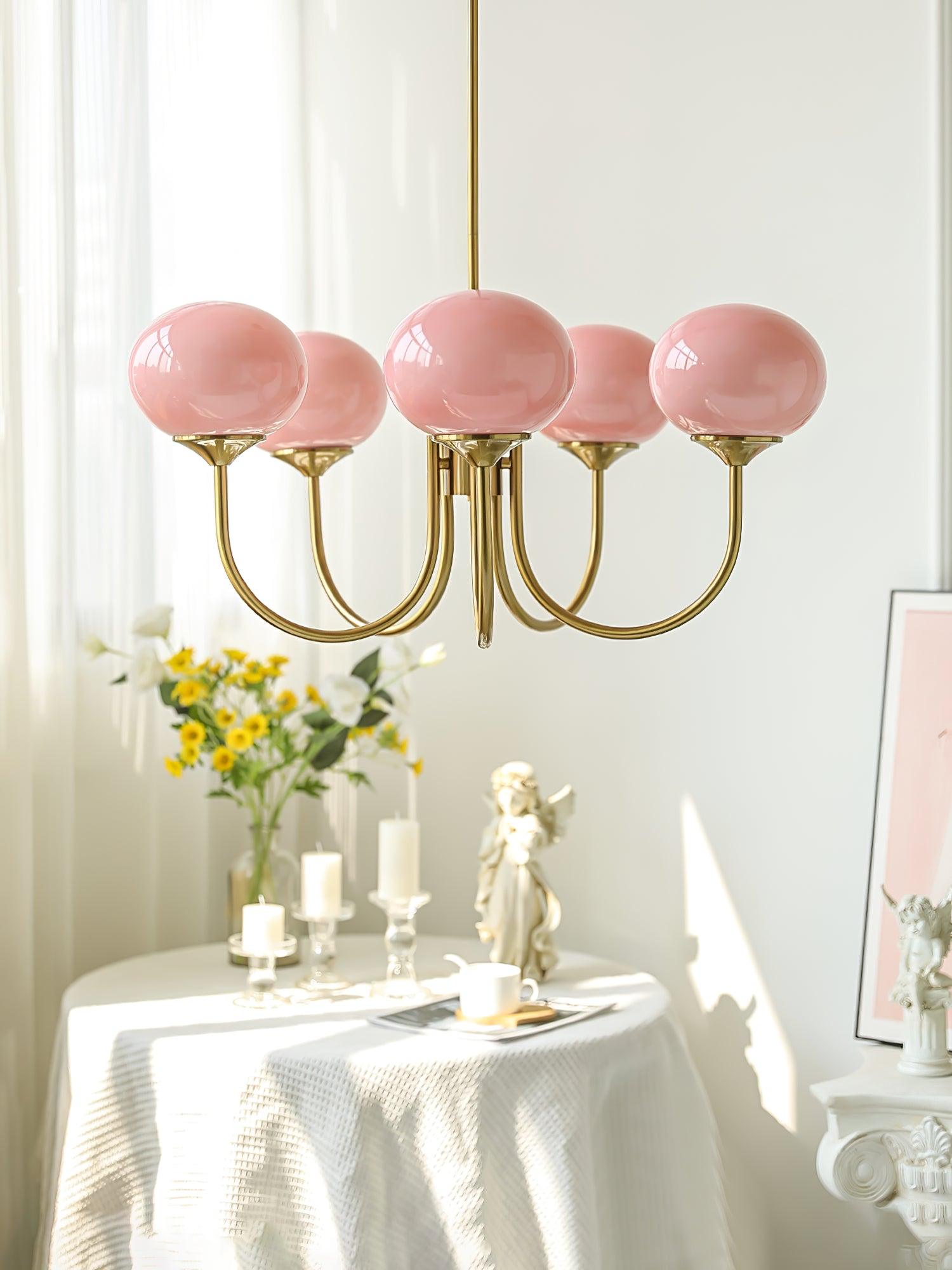 Lluminària de sostre Marshmallow | Llum de sostre daurada amb pantalles de vidre rosa