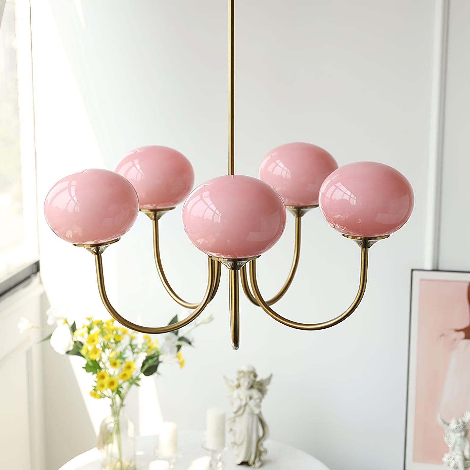Lluminària de sostre Marshmallow | Llum de sostre daurada amb pantalles de vidre rosa