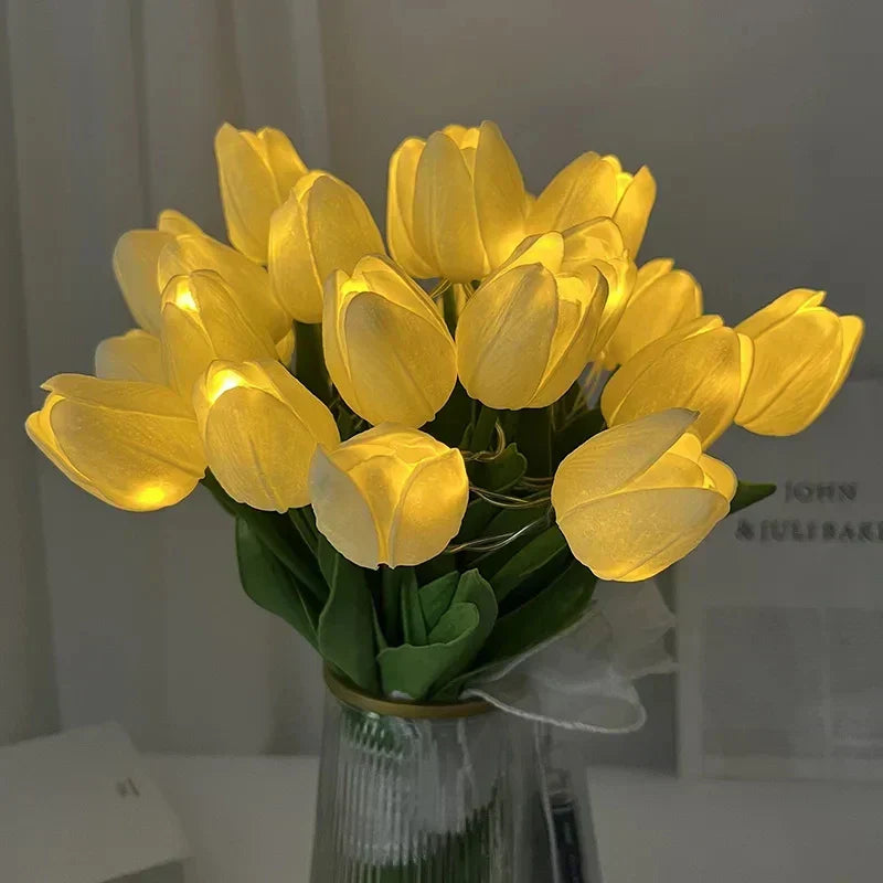 TulipGlow – Lámpara nocturna LED portátil de tulipáns con luz cálida – Decorativa