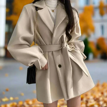 Mystie Lange Dames Trenchcoat met Riem – Tijdloze Elegantie