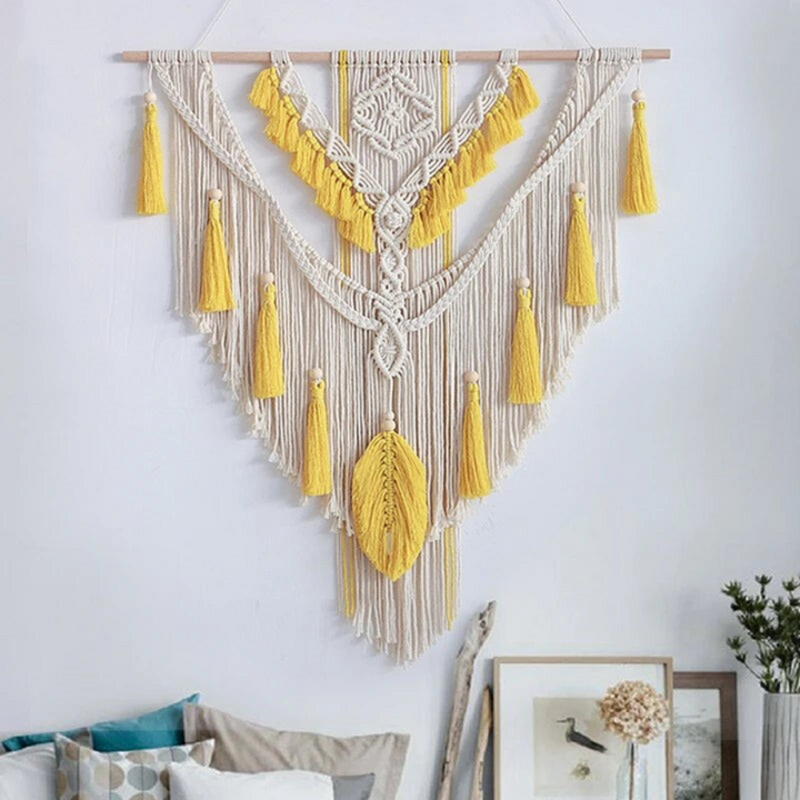 Liora – Macramé Wall Hanger Scandinavian Boho – Home Decoration