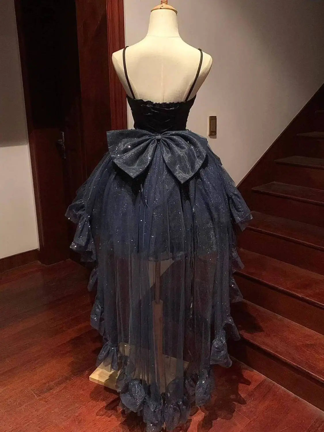 Vestido de verán Solivelle para mulleres – vestido de algodón aireado con faixa na cintura e detalles brillantes