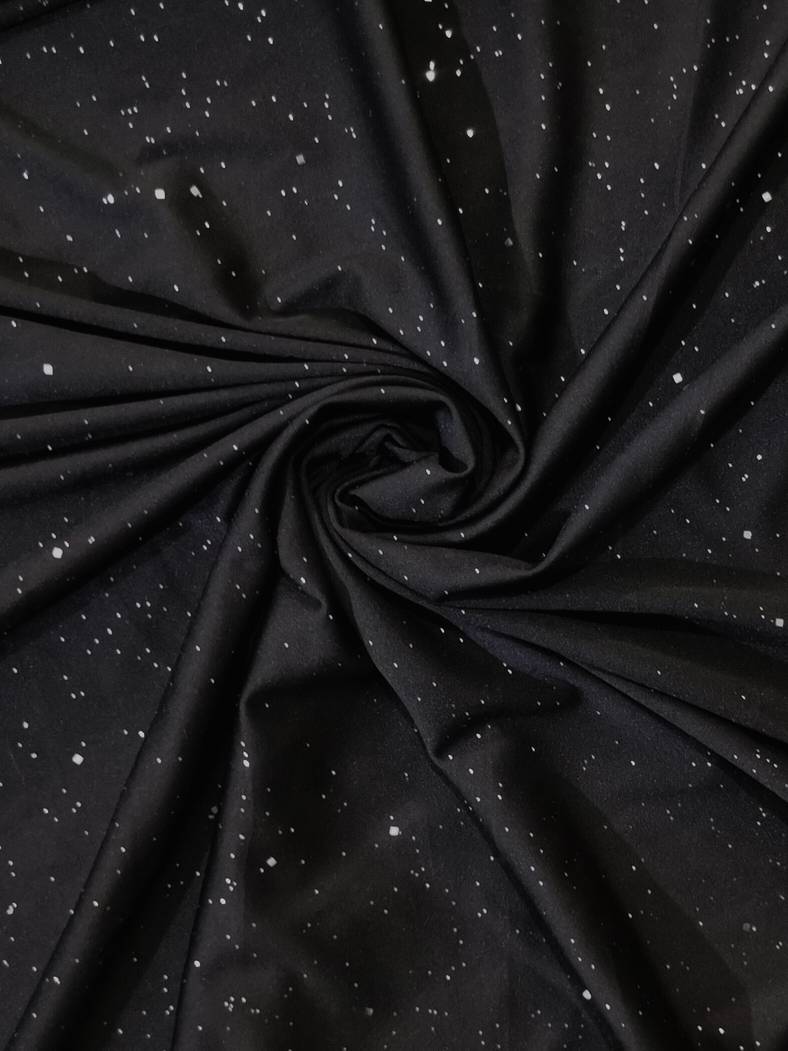 Tasha Broek | Pantalons amb brillantina per a looks nocturns glamurosos