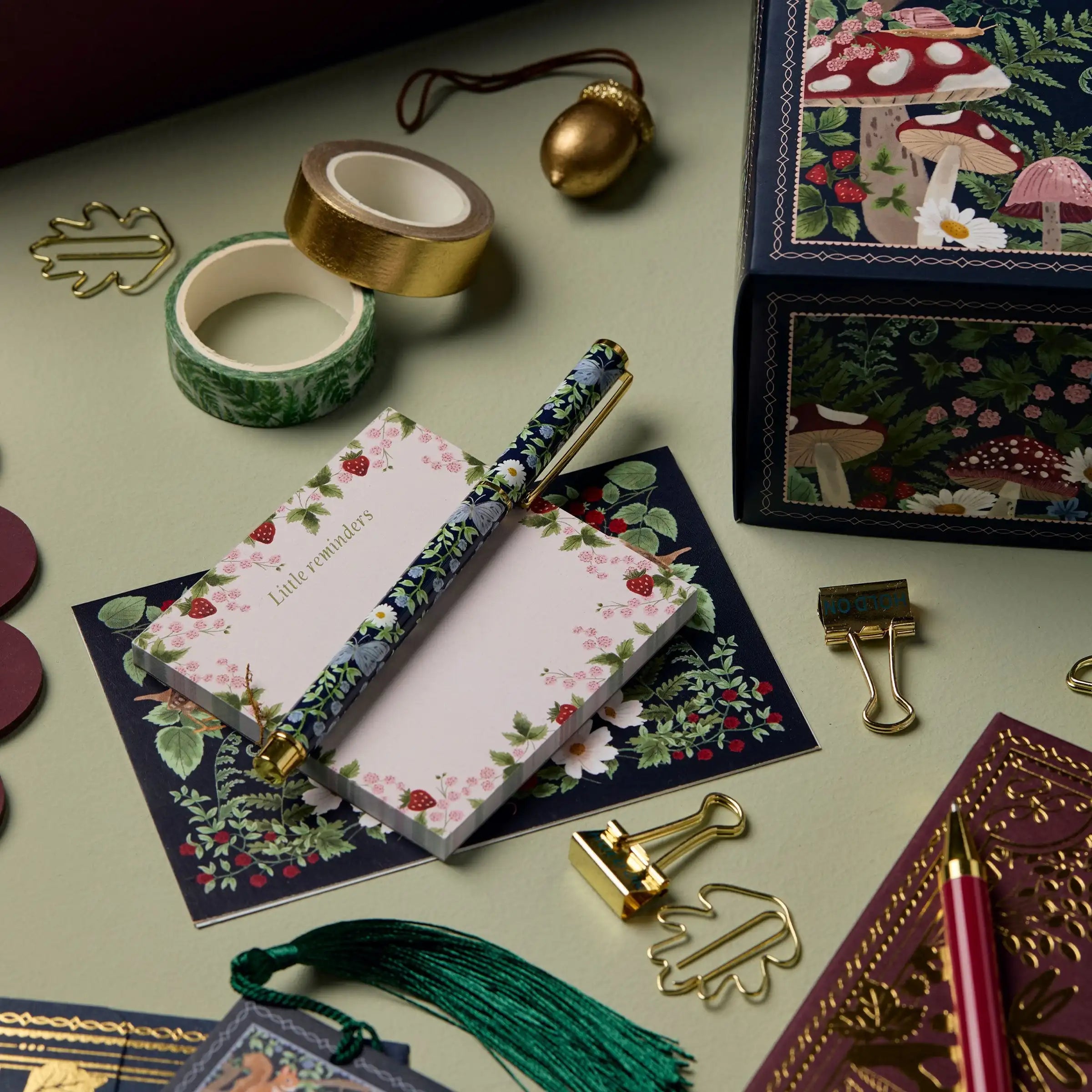 Calendario de Advento CraftJoy – 24 sorpresas creativas de papelería