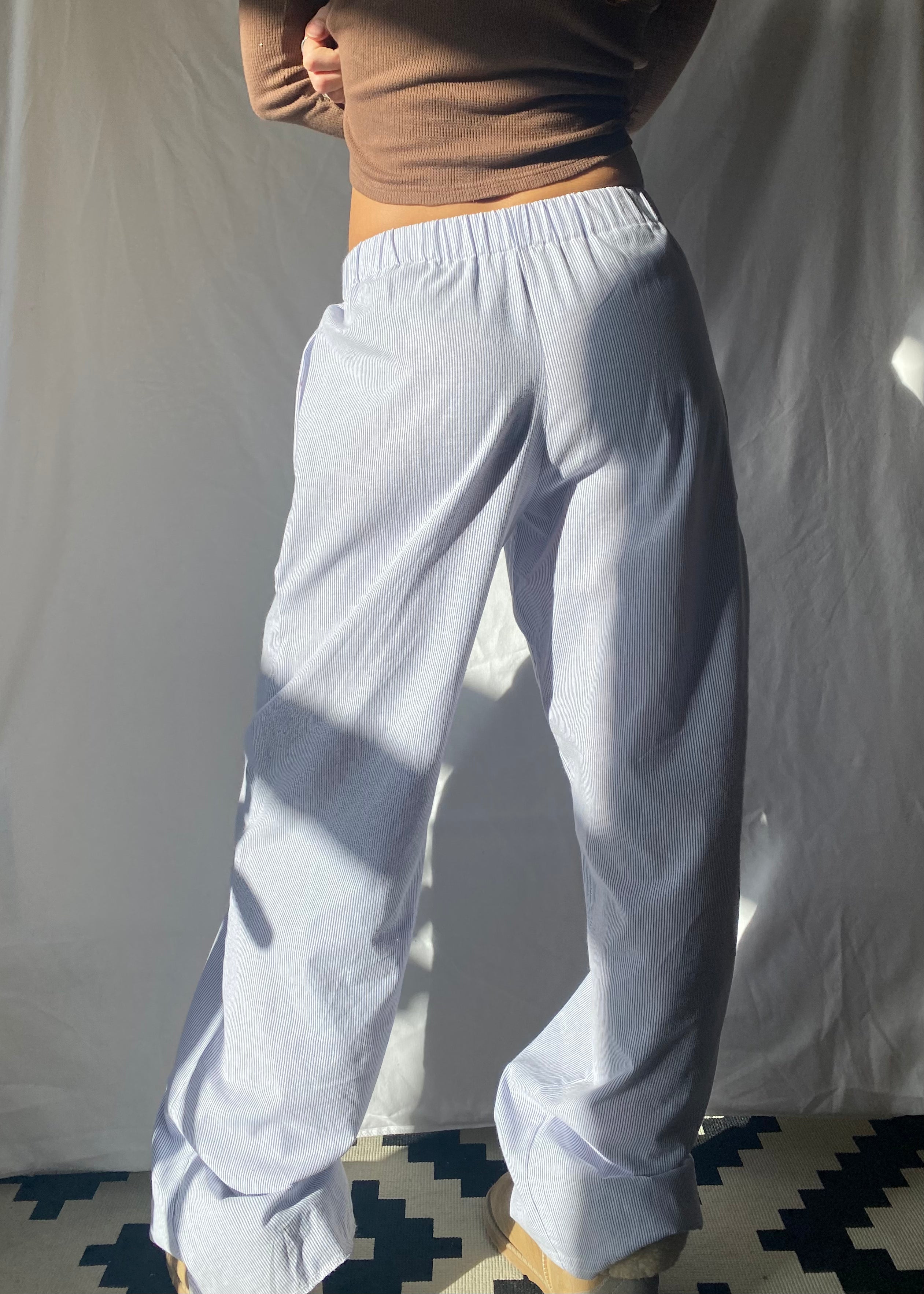 Pantalón lounge Olesia para mujer - Estiloso, cómodo y versátil para llevar
