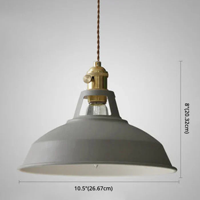 IronGlow – Llum penjant retro industrial amb pantalla metàl·lica – Disseny ajustable