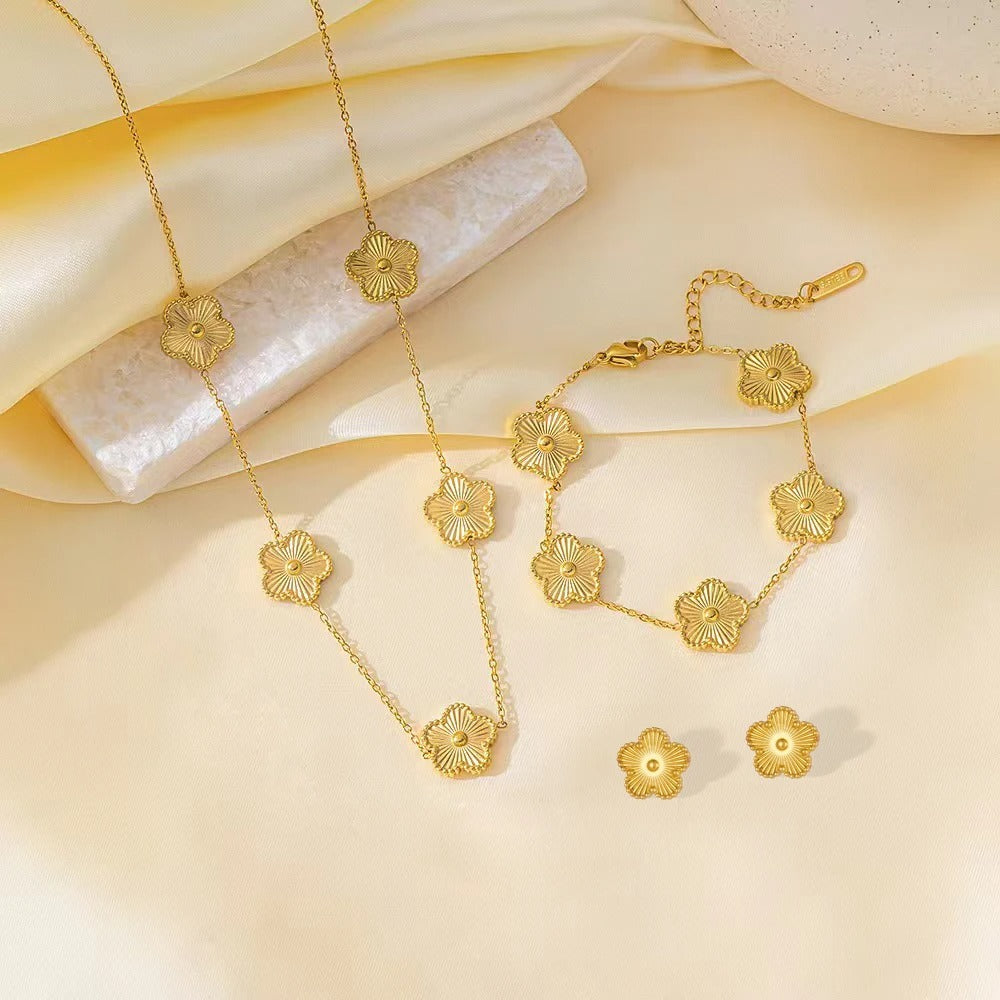 Luxe Clover sieradenset voor dames - stijlvolle accenten voor elke gelegenheid