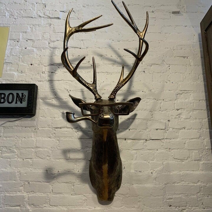 WallCritters – Playful Animal Head Wall Decoration – Hand-painted Resin Design
