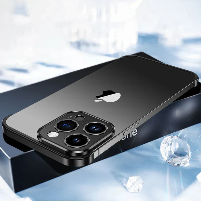 Guardio – Slim and sturdy iPhone case – Thin & shock-resistant