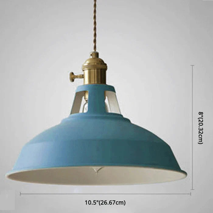 IronGlow – Lámpara colgante retro industrial con pantalla metálica – Diseño ajustable