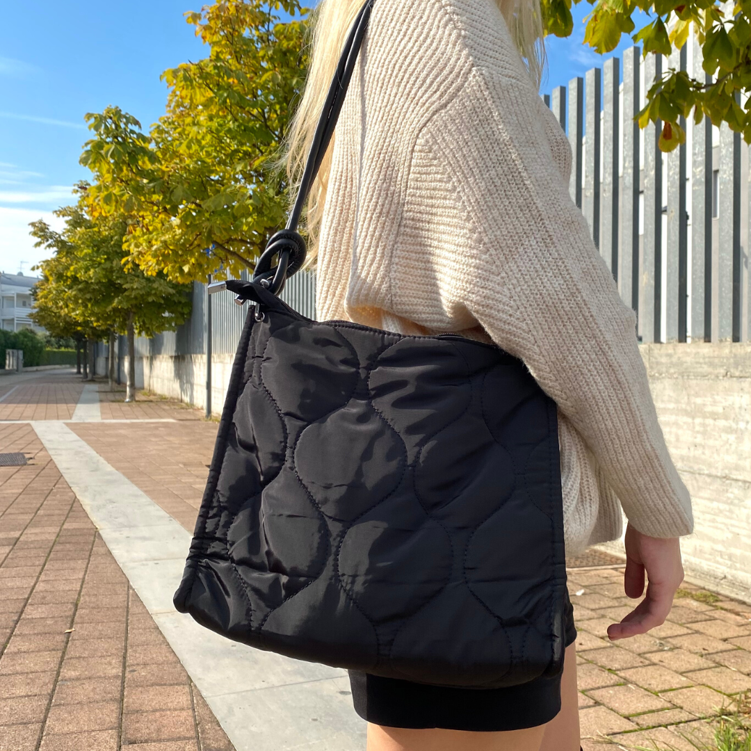Melzano Mara Puffer Tas