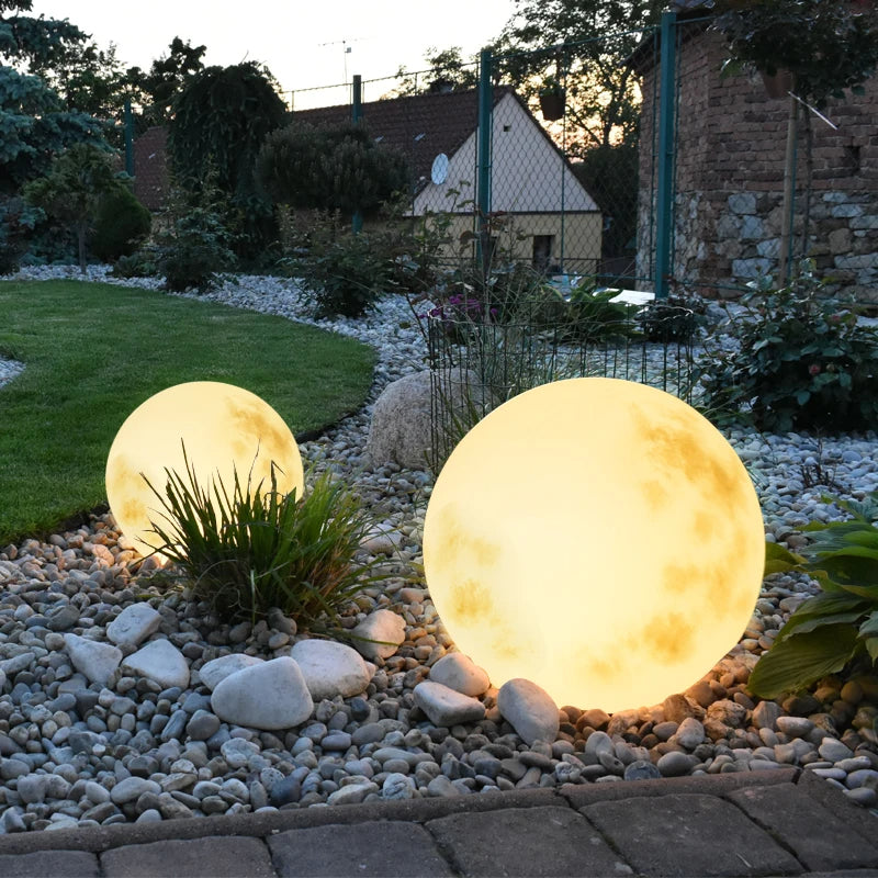 Melzano MoonlitOasis | Garden lamp in the shape of the moon