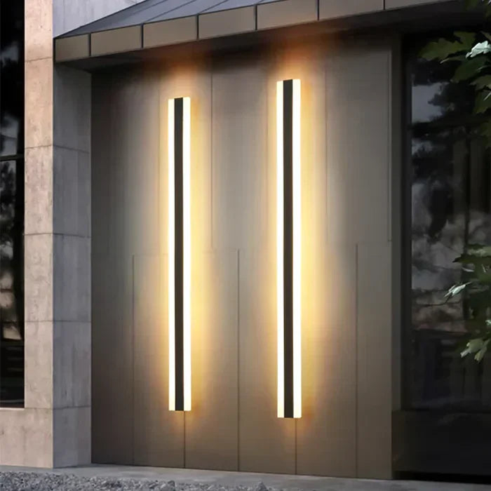 Outdoor wall lamp – Weather-resistant LED lighting with modern and sleek design