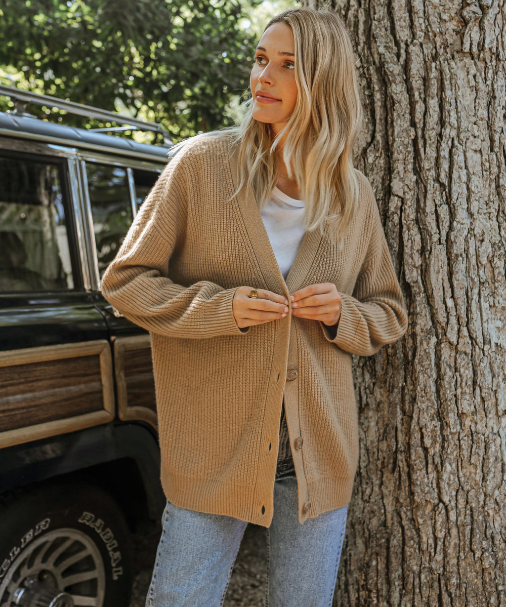 Soft cashmere cardigan – Timeless style meets elegant comfort