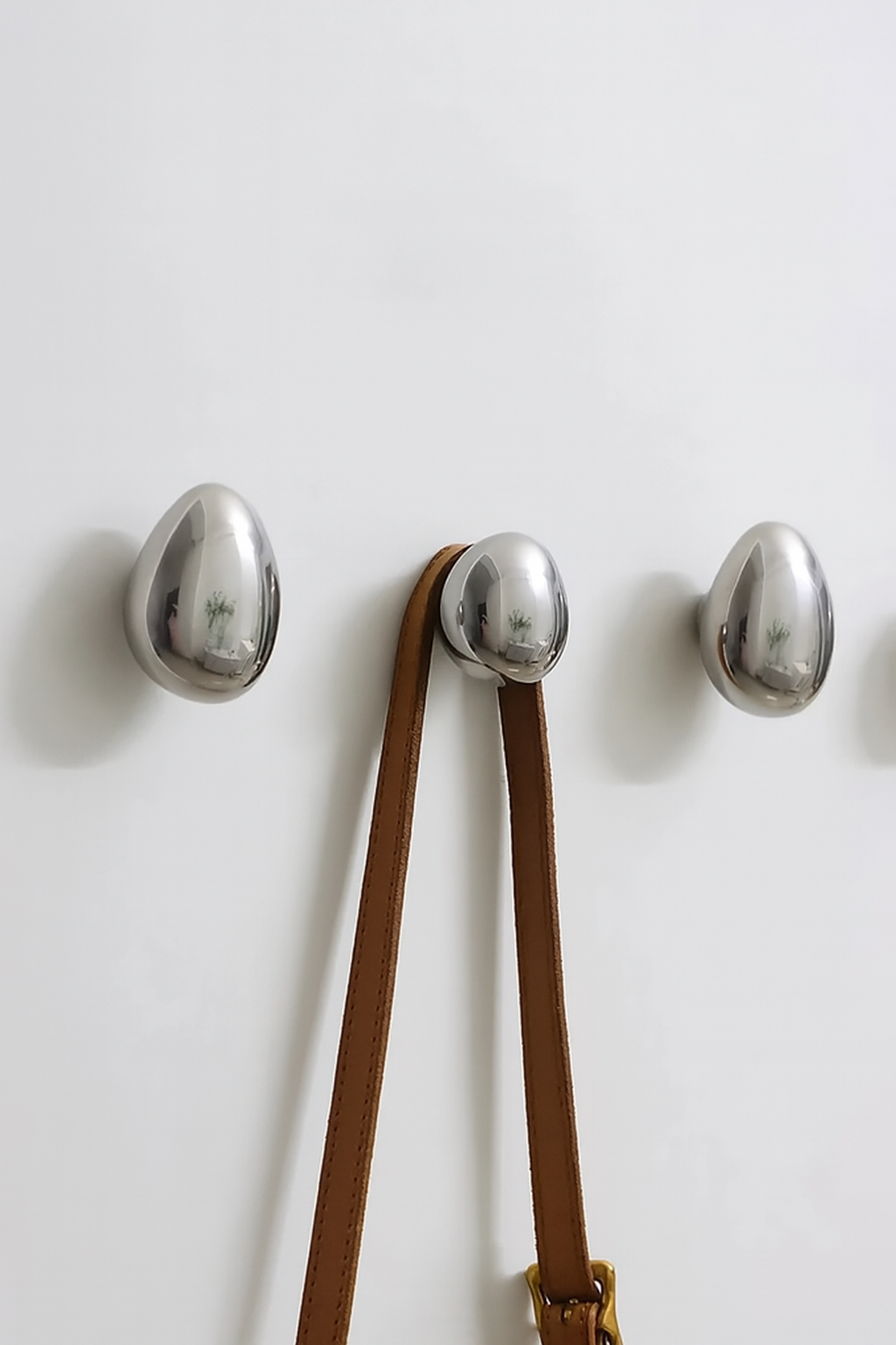 Dropura – Wall Hook Raindrop Design, Chrome, adhesive or screwable