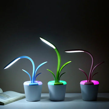 LuminaFlex Modern Desk Lamp - Stylish and Adjustable LED Lighting