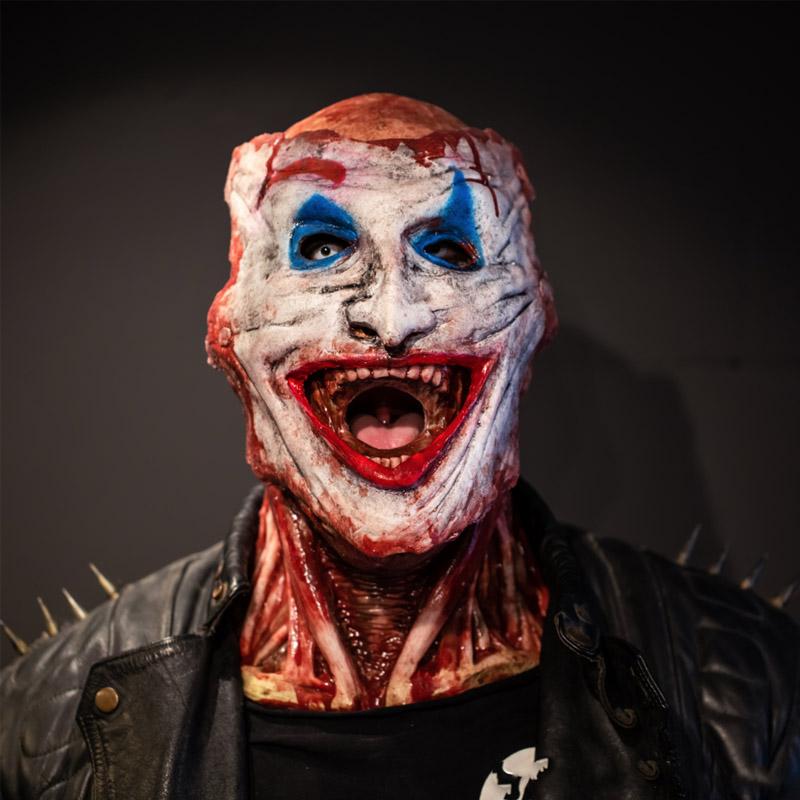 Flesh & Bone – Realistische Skeletdecoratie & Masker – Griezelige Halloween Prop