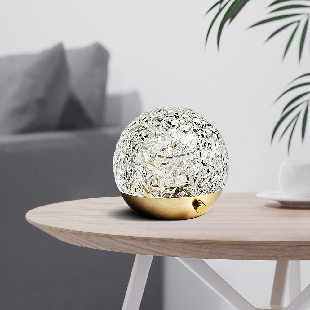 Melzano Crystal Lamp
