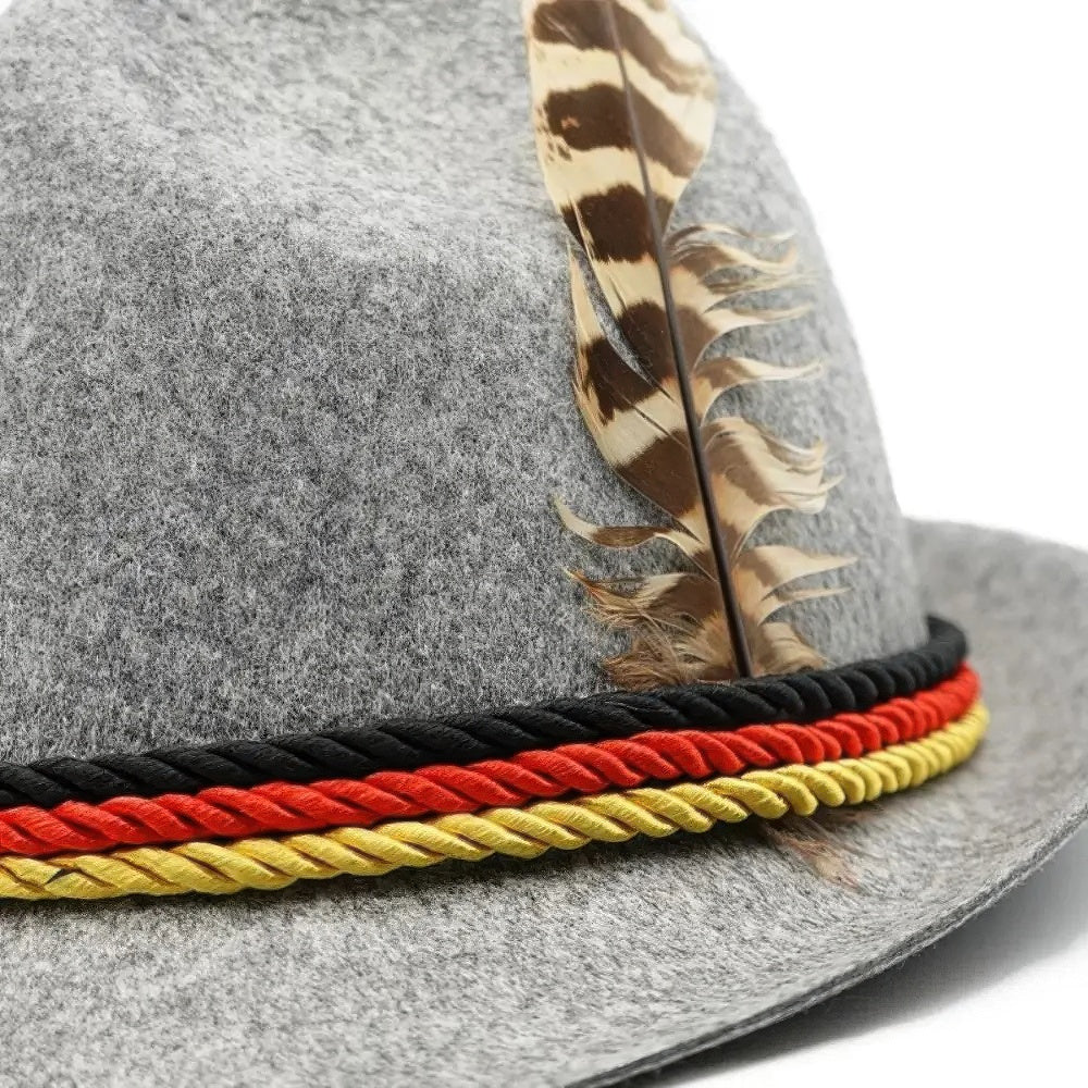 Melzano Oktoberfest Hoed – Klassiek Ontwerp met Levendige Veer voor Feestelijke Flair