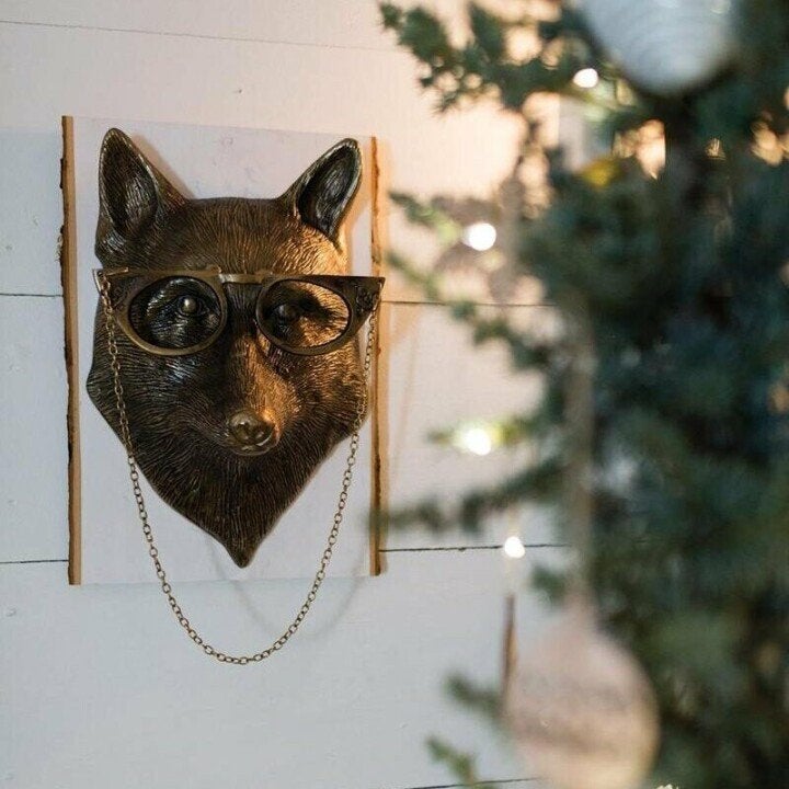 WallCritters – Playful Animal Head Wall Decoration – Hand-painted Resin Design