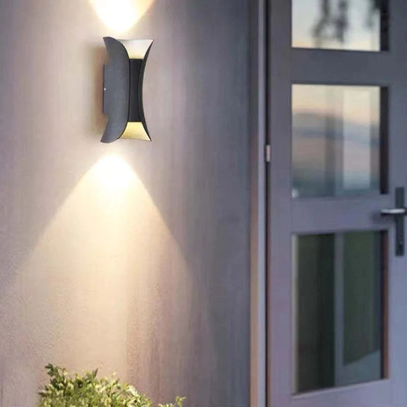 AluGlow - Wasserdichte LED-Wandleuchte