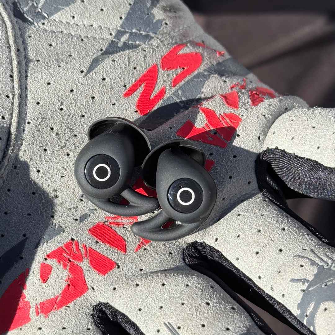 Los auriculares De Bluetooth Moto están especialmente diseñados para motociclistas