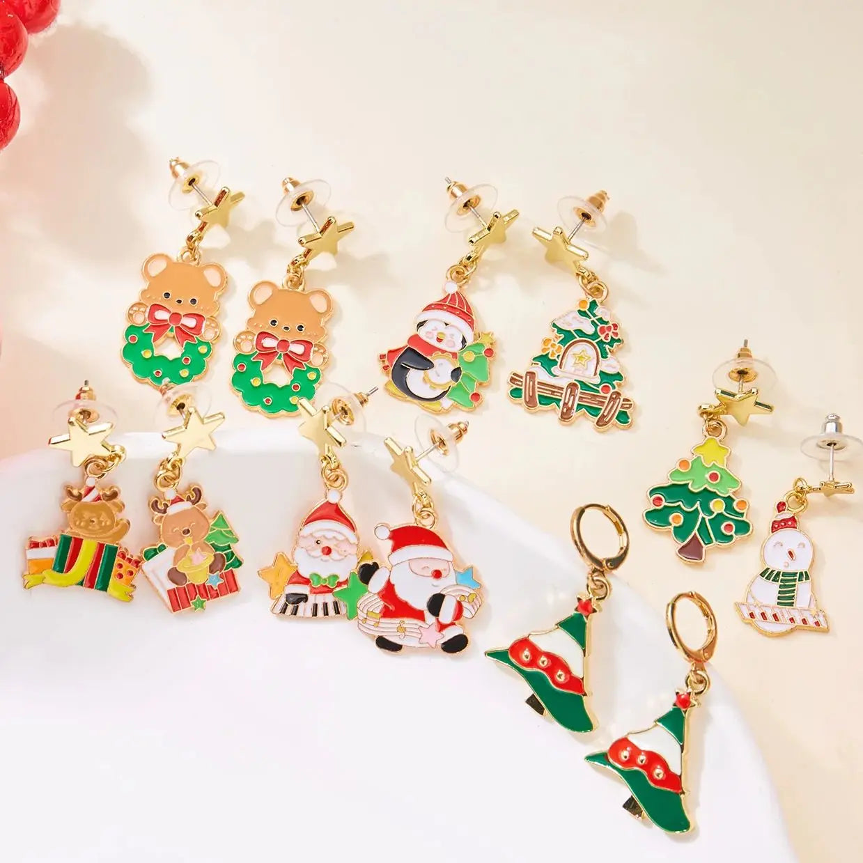 Pendientes de Navidad asimétricos con muñeco de nieve y lazo, rojo y blanco, 5 cm