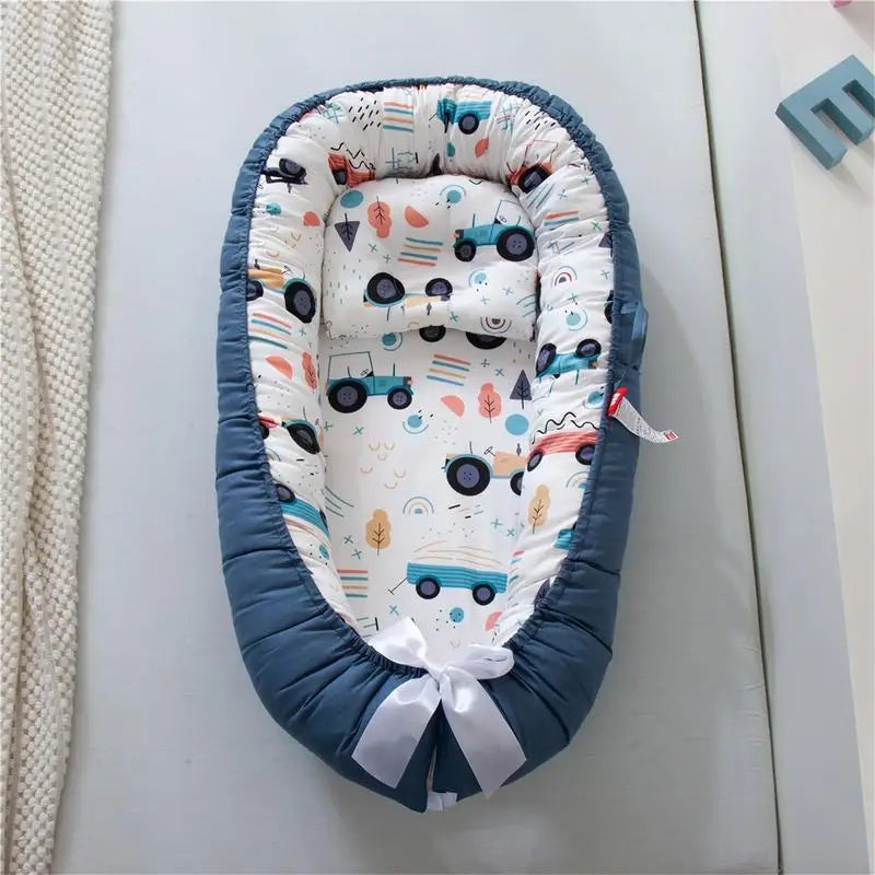 Nuvella Baby Lounger voor Pasgeborenen – Draagbaar Bedje met Verstelbaar Kussen, Ademend Katoen