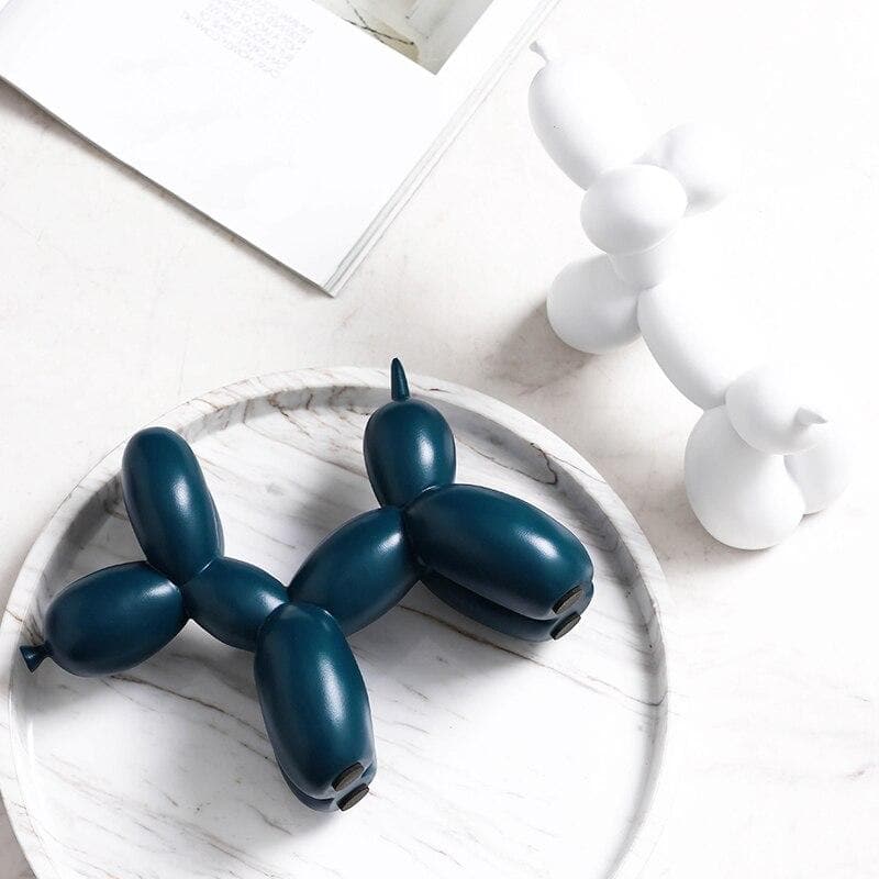 Playzura – Figura de gos globus de resina artística 20 cm, decoració moderna per a la llar