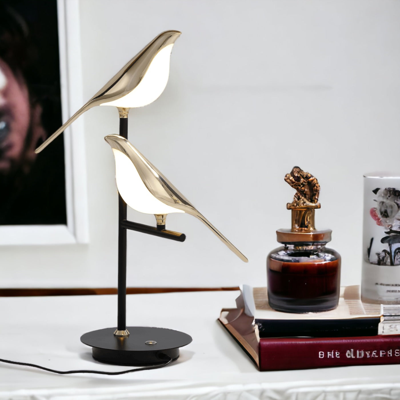 LumiAves – LED Table Lamp Bird Design | Modern & Energy Efficient