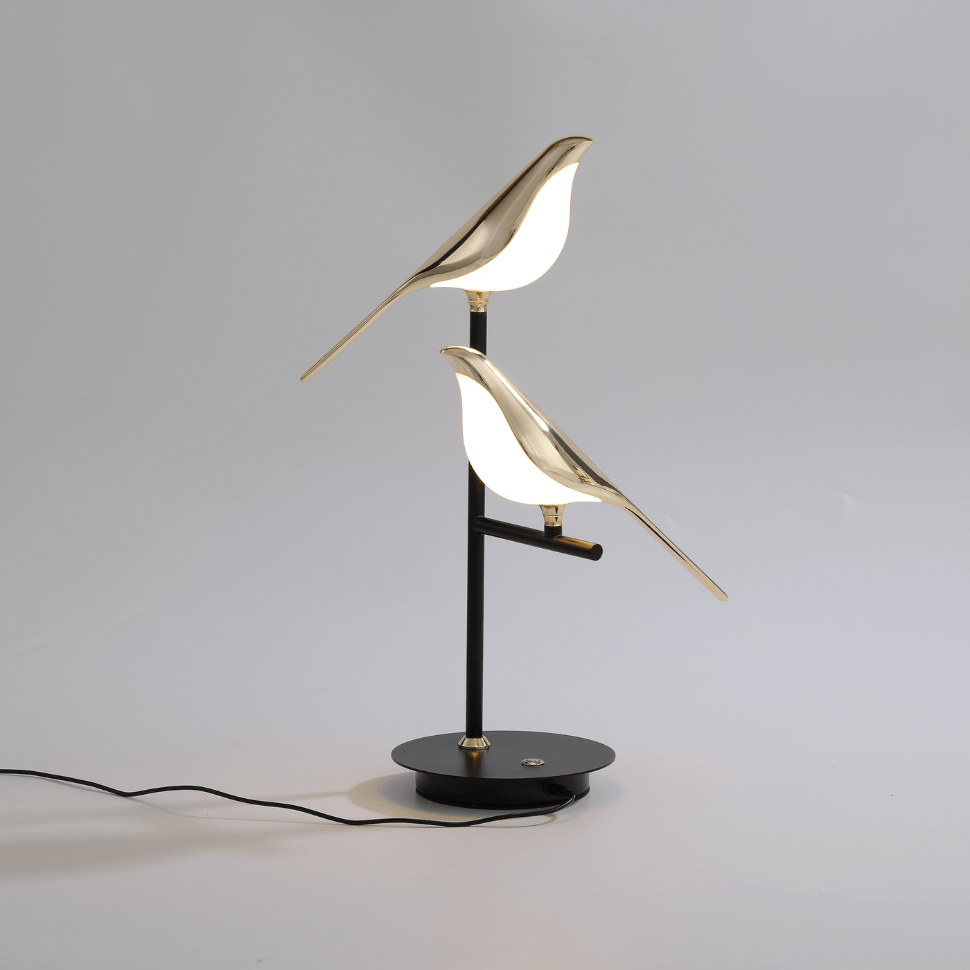 LumiAves – LED Table Lamp Bird Design | Modern & Energy Efficient