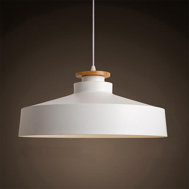 Scandiora – Wooden & metal pendant lamp in Scandinavian design