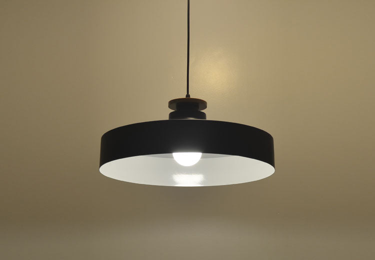 Scandiora – Wooden & metal pendant lamp in Scandinavian design