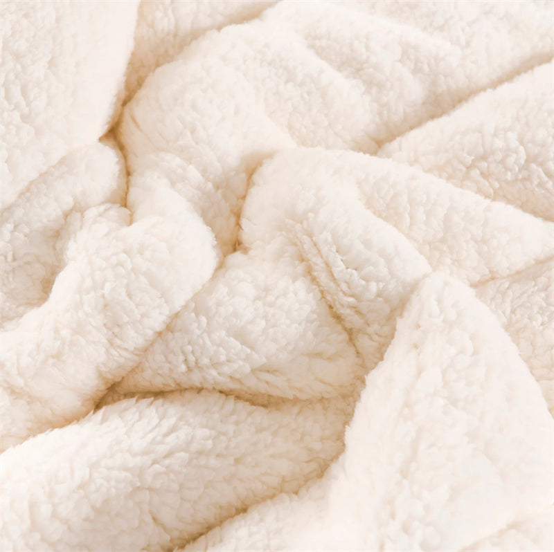 Melzano Ellena Luxe – Warm lambswool fleece blanket for cozy winter days