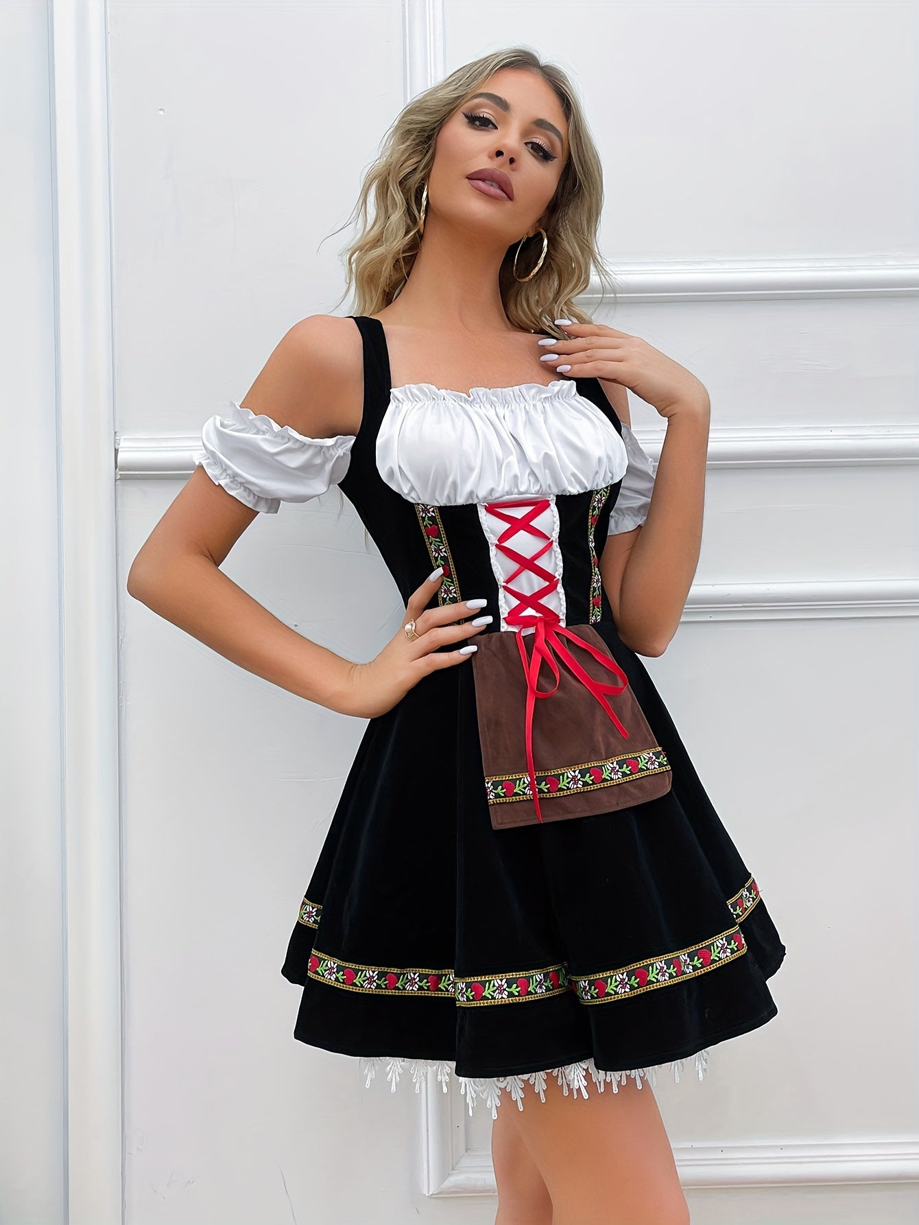 Herzblatt – Dames Dirndl Schoudervrij met Zwierige Rok – Voor Oktoberfest & Feesten