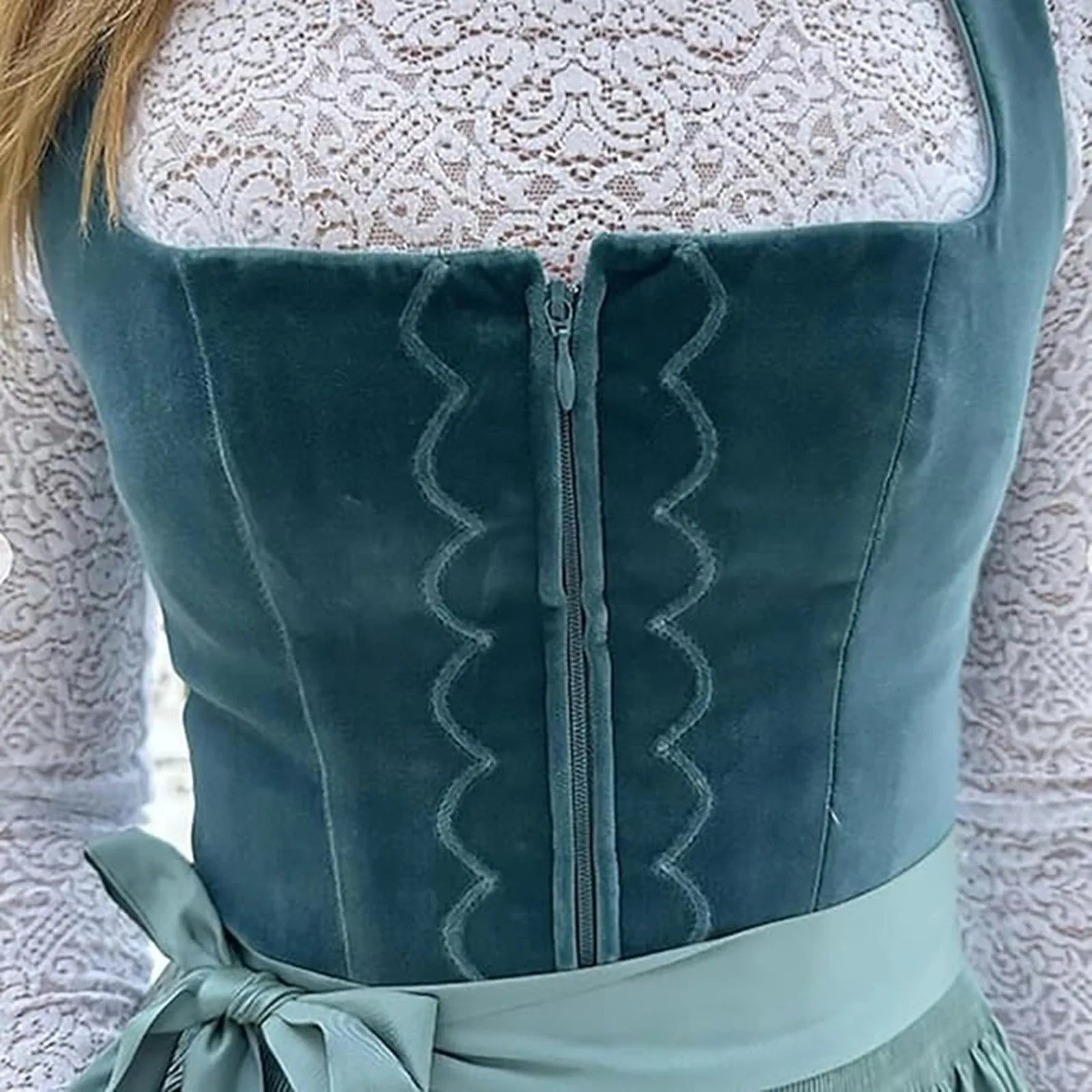 Bergpoesie – Dames Dirndl in Vintage Stijl – Hoogwaardige Stof voor Oktoberfest