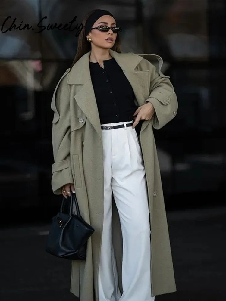 Damski długi płaszcz dwurzędowy z paskiem na jesień i zimę 3