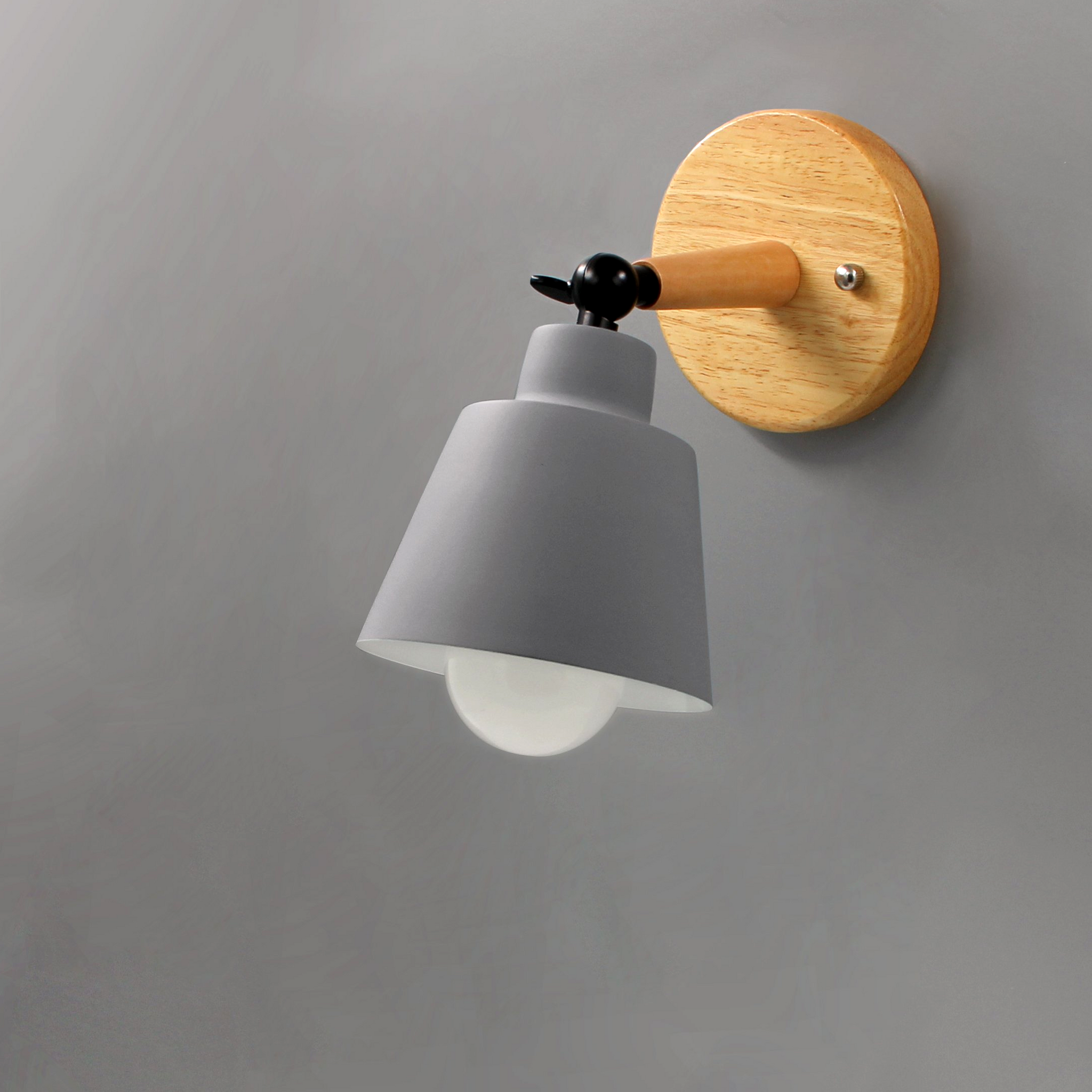 Modivra – Wall lamp wood & metal with rotatable shade, modern design