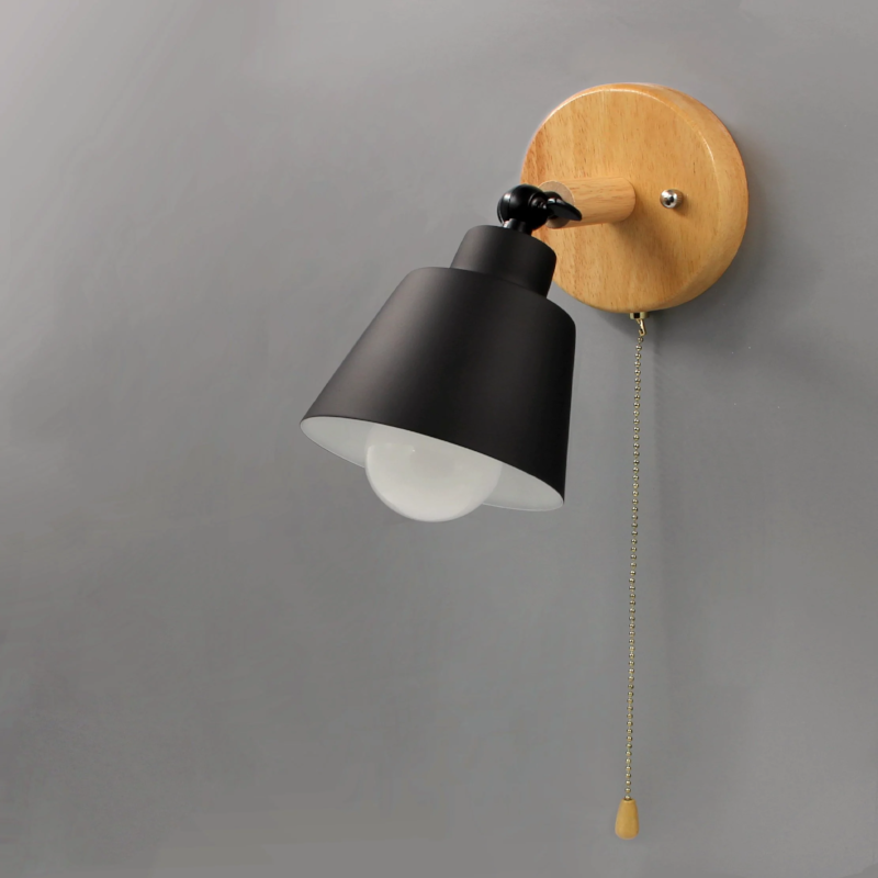 Valnera – Wall lamp wood & metal with adjustable shade and pull cord