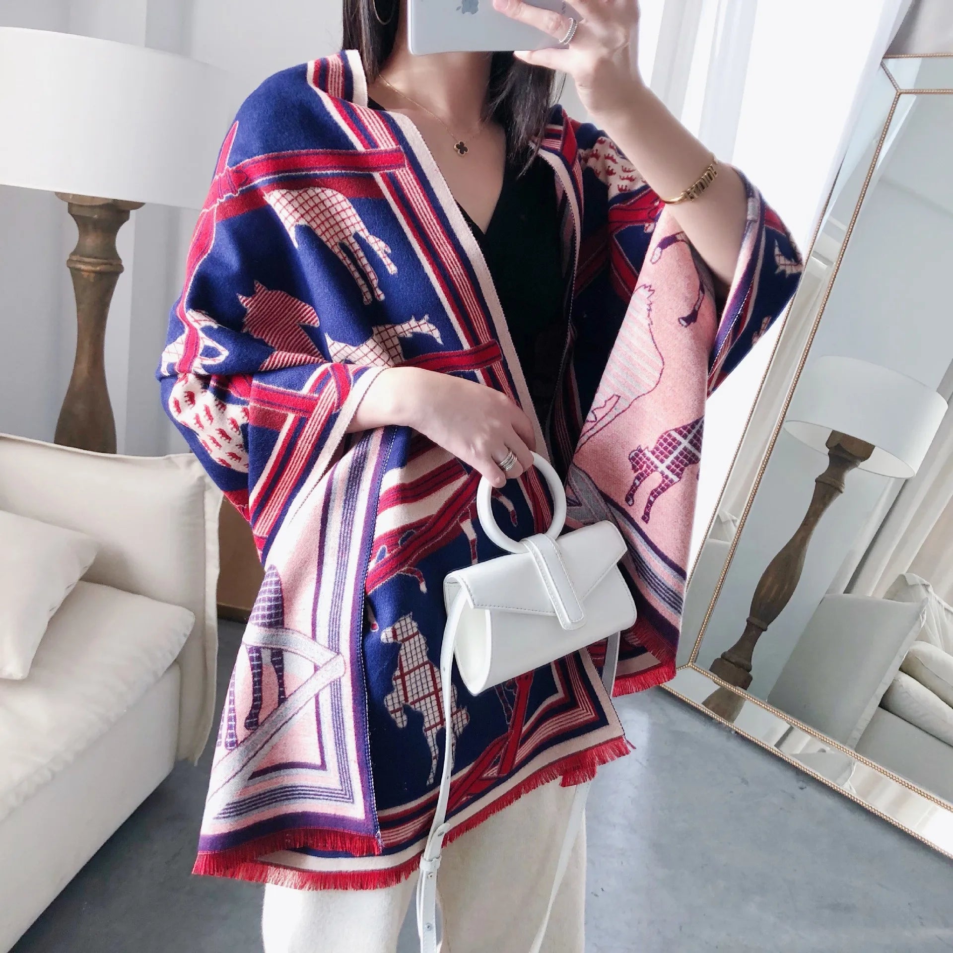 Equinelle Dames Sjaal – Winter Sjaal met Paardprint, Zachte Luxe Stof & Elegant Design