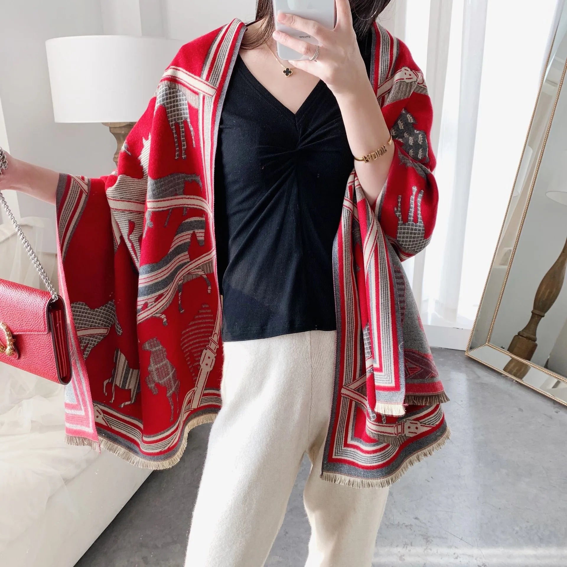 Equinelle Dames Sjaal – Winter Sjaal met Paardprint, Zachte Luxe Stof & Elegant Design